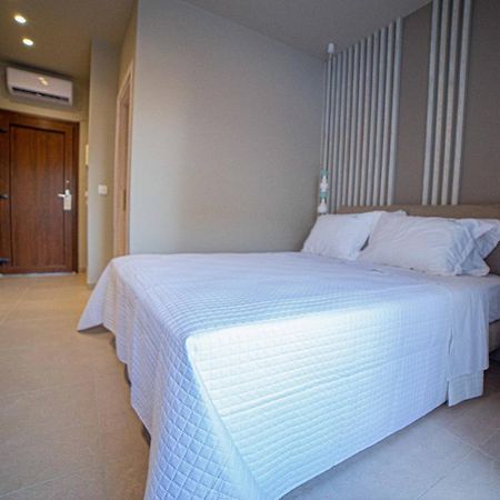Rigas Supreme Hospitality Afytos Exterior foto