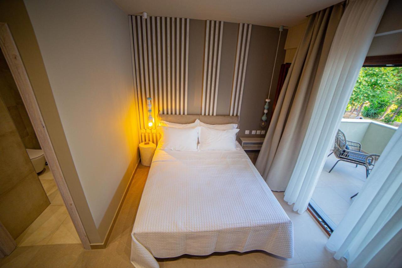 Rigas Supreme Hospitality Afytos Exterior foto